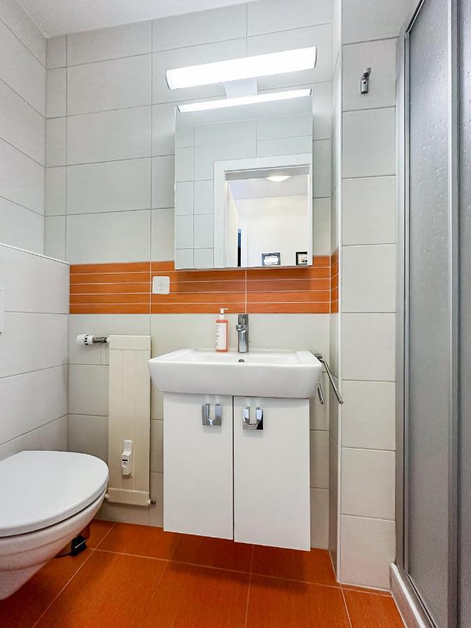 Pied-A-Terre In Crans-Montana, Pool And View - Swiss Alps 아파트 외부 사진
